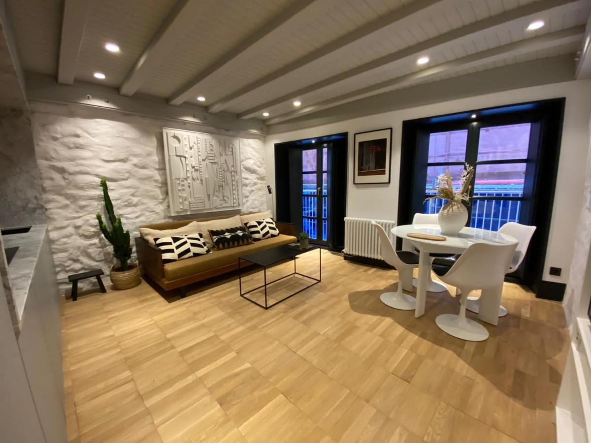 Apartment Housingcoruna Art *